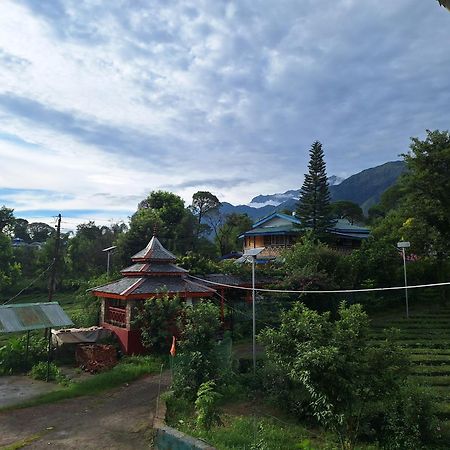 Royal Green Buds Hotel Pathyar Exterior photo